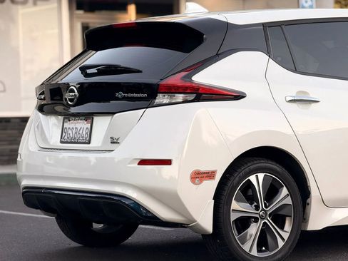 Used 2019 Nissan Leaf SV Plus w/ Protection Package FWD image 8