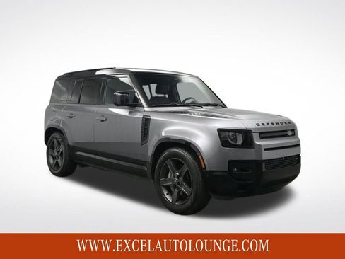 Used 2023 Land Rover Defender 110 X-Dynamic SE image 8