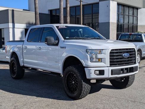 Used 2016 Ford F150 XLT image 3