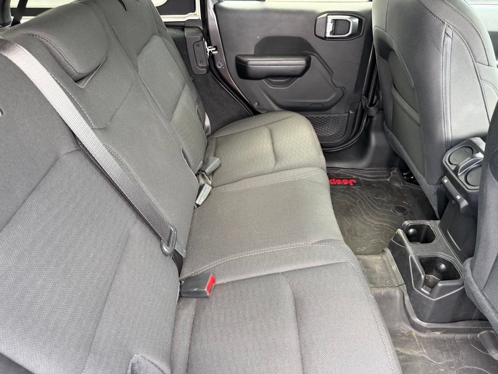 Used 2020 Jeep Wrangler Unlimited Sport AWD/4WD image 16
