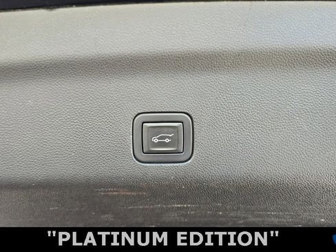 Used 2023 Cadillac Escalade ESV Sport Platinum image 19