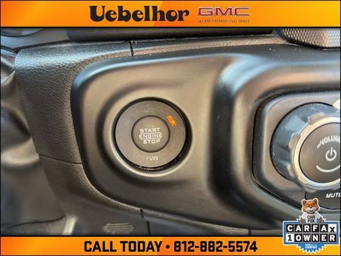 Used 2022 Jeep Wrangler Unlimited Sahara w/ Cold Weather Group image 23