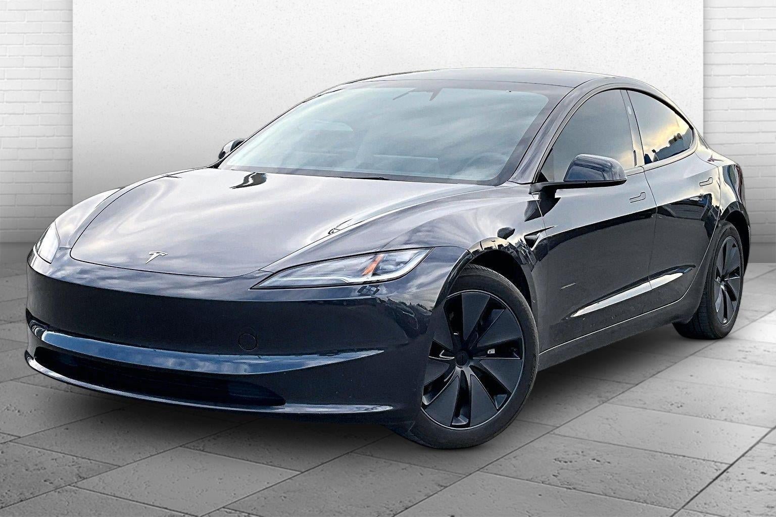 Used 2025 Tesla Model 3 Long Range AWD/4WD image 11