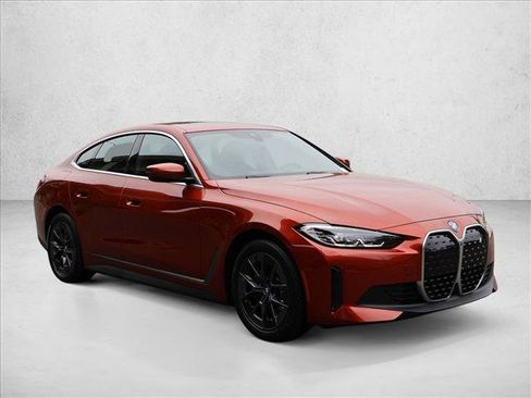 Used 2023 BMW i4 eDrive35 w/ Premium Package RWD image 4