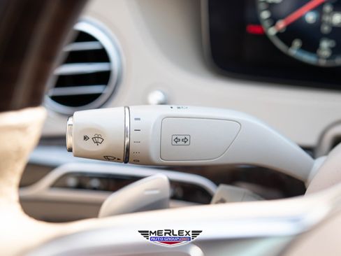 Used 2020 Mercedes-Benz S 560 4MATIC Sedan w/ Premium Package image 29