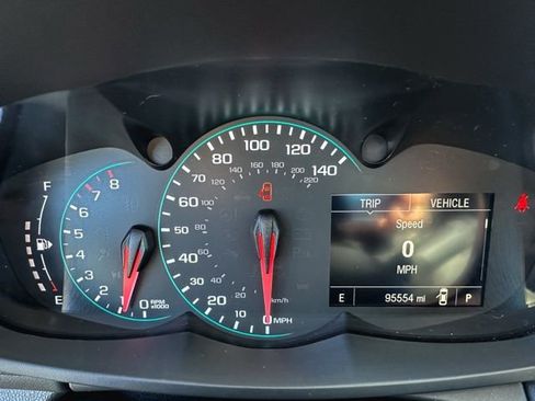 Used 2018 Chevrolet Trax LT w/ LT Convenience Package image 17