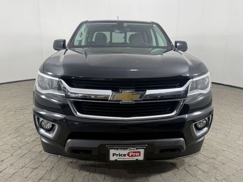 Used 2018 Chevrolet Colorado LT w/ LT Convenience Package image 2
