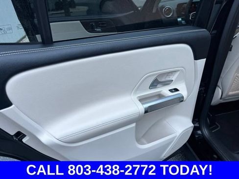 Used 2023 Mercedes-Benz GLB 250 image 13