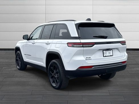 New 2026 Jeep Grand Cherokee Altitude AWD/4WD image 6
