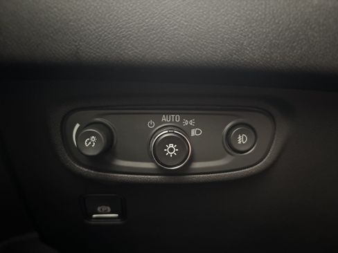 Used 2020 GMC Terrain SLT w/ Preferred Package FWD image 21