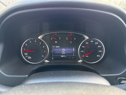 Used 2020 GMC Acadia SLE image 16