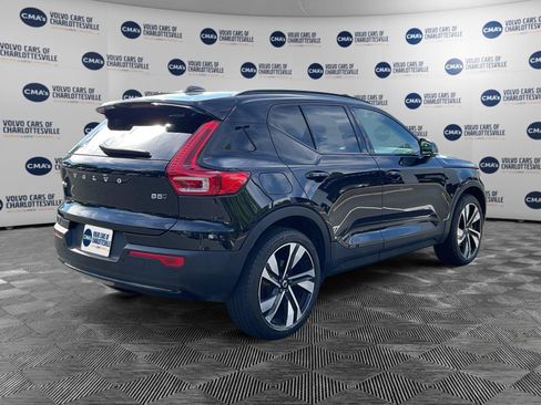 Used 2024 Volvo XC40 B5 Ultimate w/ Protection Package Premier AWD/4WD image 5