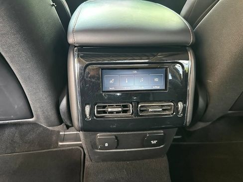 Used 2020 Lincoln Aviator Reserve w/ Equipment Group 201A AWD/4WD image 14