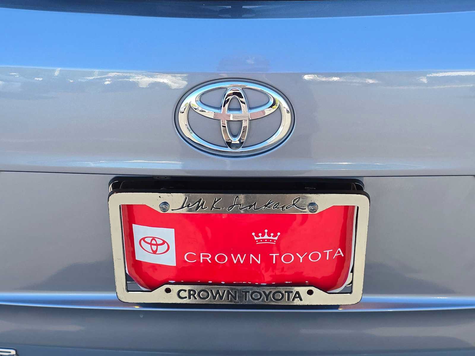 Used 2024 Toyota Highlander XLE FWD image 14