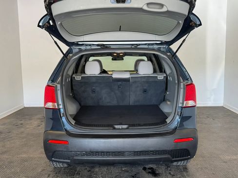 Used 2011 Kia Sorento 2WD image 27