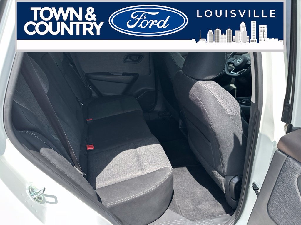 Used 2021 Nissan Rogue S AWD/4WD image 15