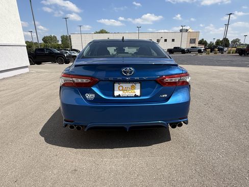 Certified 2018 Toyota Camry XSE FWD image 17