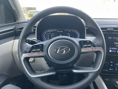 Certified 2024 Hyundai Tucson SEL AWD/4WD image 10