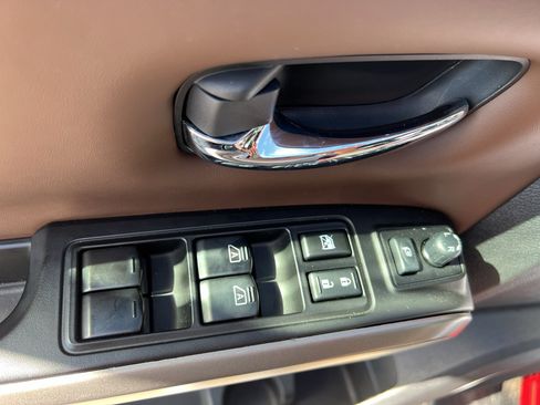 Used 2024 Nissan Titan Platinum Reserve w/ Moonroof Package AWD/4WD image 22