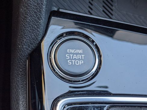 Certified 2023 Kia Sportage EX image 28