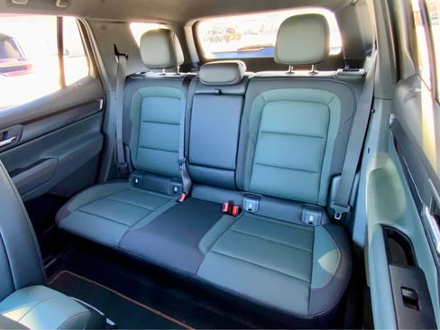 New 2026 GMC Terrain AT4 w/ LPO, Black Badging Package image 25