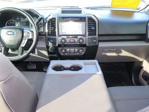 Used 2017 Ford F150 XLT w/ Equipment Group 302A Luxury image 10