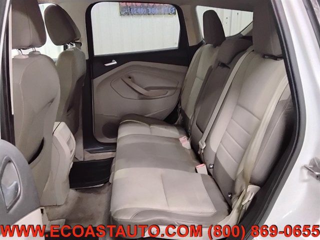 Used 2013 Ford Escape SE FWD image 14