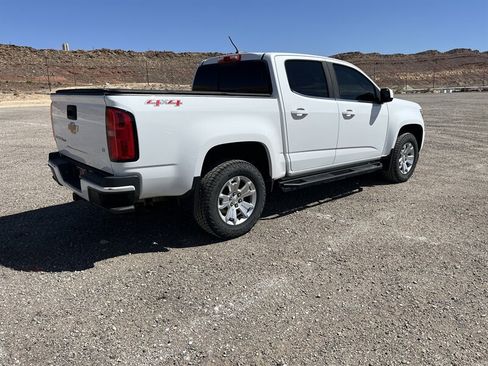 Used 2020 Chevrolet Colorado LT w/ LT Convenience Package AWD/4WD image 3