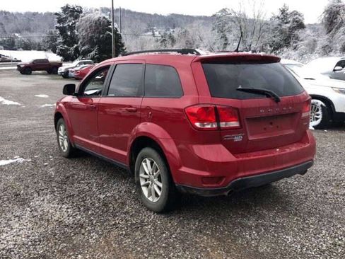 Used 2015 Dodge Journey SXT w/ Flexible Seating Group image 6