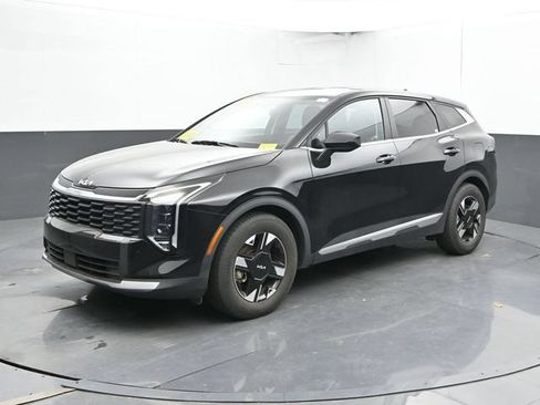 Used 2026 Kia Sportage LX FWD image 7
