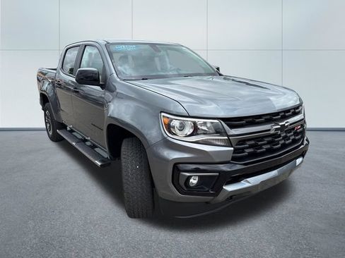 Used 2021 Chevrolet Colorado Z71 AWD/4WD image 5