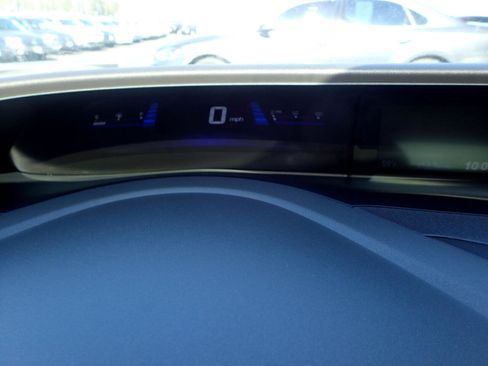 Used 2012 Honda Civic Hybrid Sedan image 17