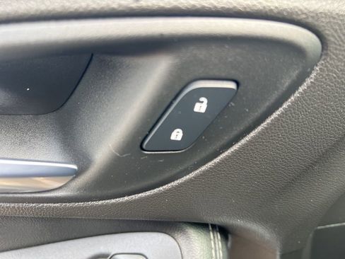 Used 2021 Buick Encore GX Preferred FWD image 51
