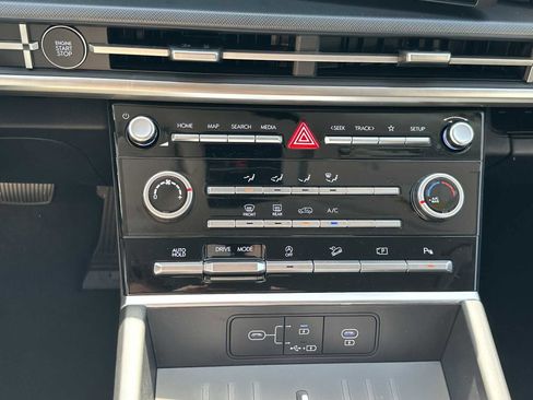 New 2026 Hyundai Santa Fe SE image 17