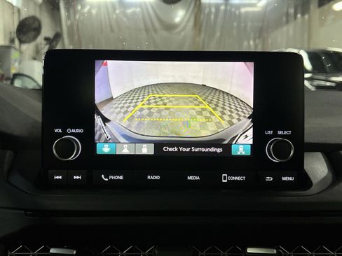 Used 2024 Honda Accord EX image 19