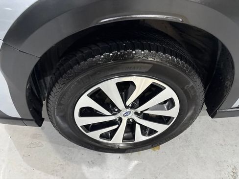 Used 2023 Subaru Outback AWD/4WD image 45