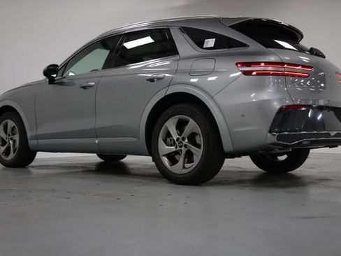 New 2026 Genesis GV70 2.5T Advanced image 10