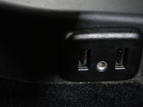 Used 2016 Chevrolet Corvette Stingray Convertible w/ 2LT Preferred Equipment Group image 22