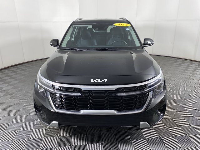 Used 2024 Kia Seltos S FWD image 11
