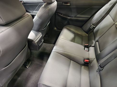 Used 2023 Lexus IS 300 w/ Comfort Package image 51