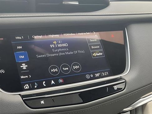 Certified 2023 Cadillac XT5 Premium Luxury w/ Technology Package image 16