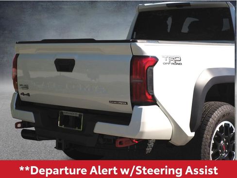 Used 2024 Toyota Tacoma TRD Off-Road AWD/4WD image 5