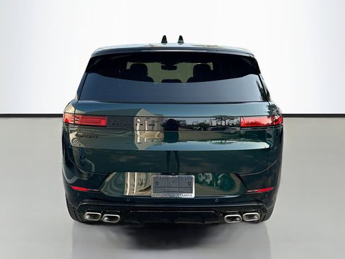 New 2025 Land Rover Range Rover Sport Dynamic SE image 5