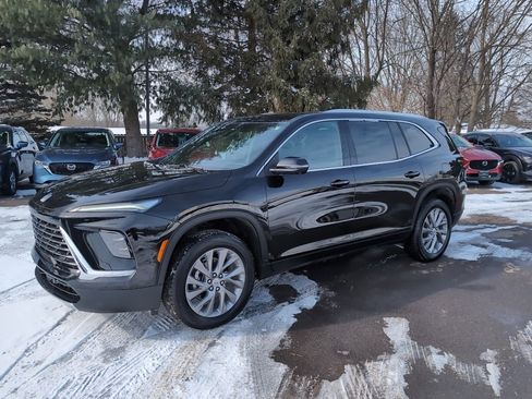 Used 2025 Buick Enclave Preferred image 28