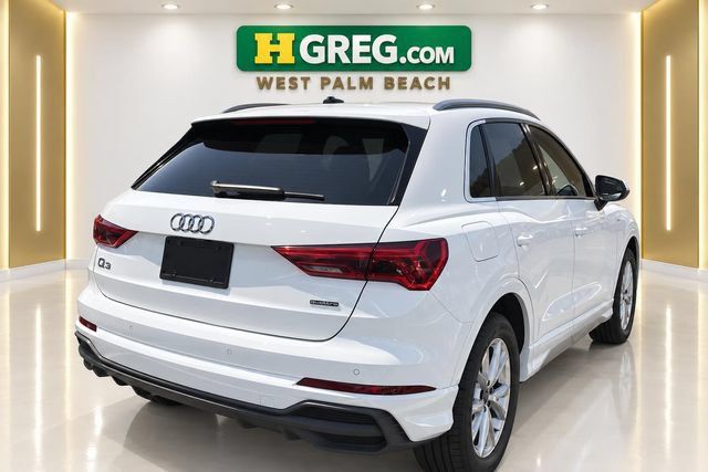 Used 2024 Audi Q3 2.0T Premium AWD/4WD image 6