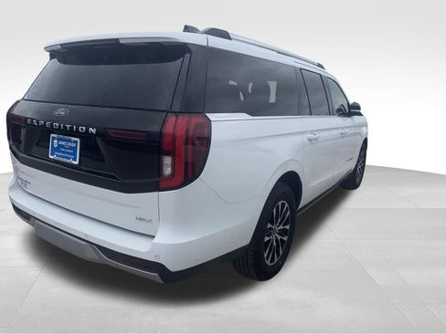 Used 2025 Ford Expedition Max Platinum AWD/4WD image 18