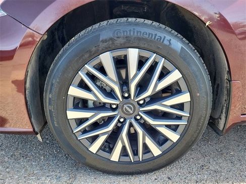 Used 2023 Nissan Altima 2.5 SV image 30