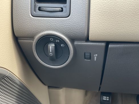 Used 2007 Ford Edge SE FWD image 14