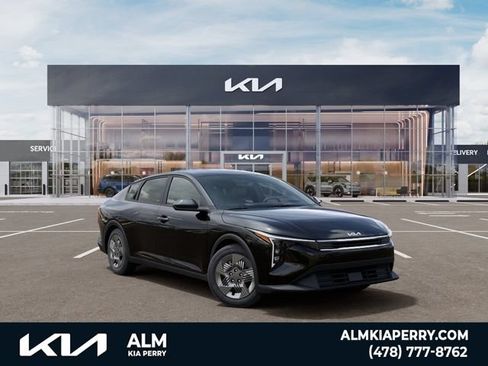 New 2026 Kia K4 FWD image 8