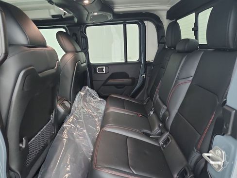 New 2026 Jeep Gladiator Rubicon AWD/4WD image 20